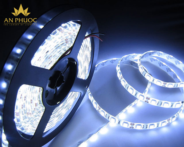 Led dây dán và thanh nhôm tản nhiệt là cặp bài trùng trong lĩnh vực trang trí nhà cửa hiện nay