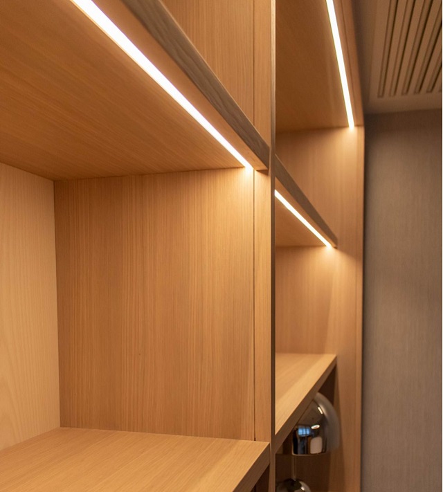 Các bước cách lắp đặt đèn LED thanh nhôm đơn giản