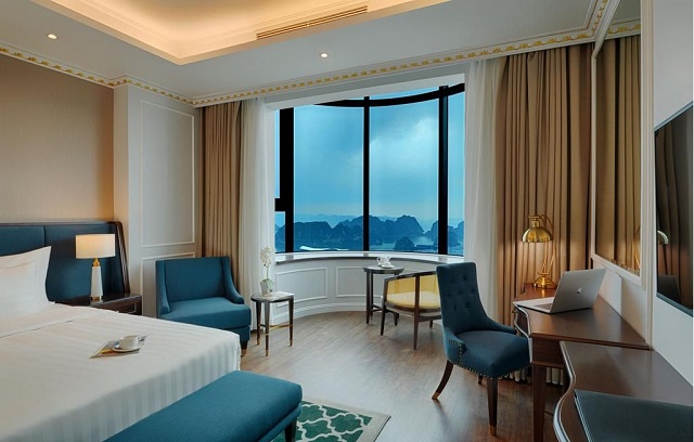 Đèn trang trí khách sạn – Ánh sáng nâng tầm giá trị không gian