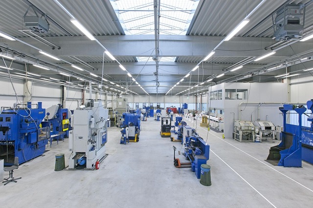 Giải pháp chiếu sáng nhà xưởng đúng tiêu chuẩn khoa học